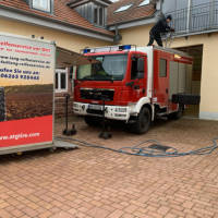 Vor-Ort-Reifen-Servicemobil_Reifen-kaputt-defekt-Panne_Feuerwehr